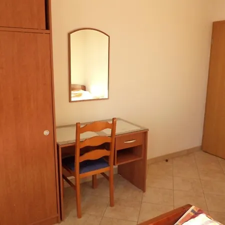 House 633-3 633-4 Apartment *